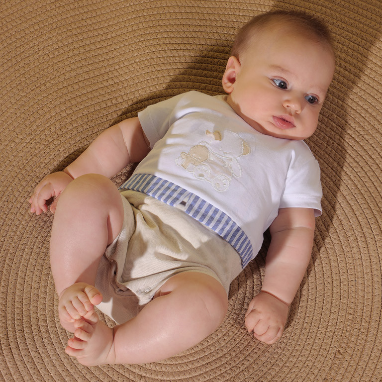 Abbigliamento Abbigliamento bambino Abbigliamento bebè maschio Abiti da uomo PANTALONCINI FATTI A MANO 