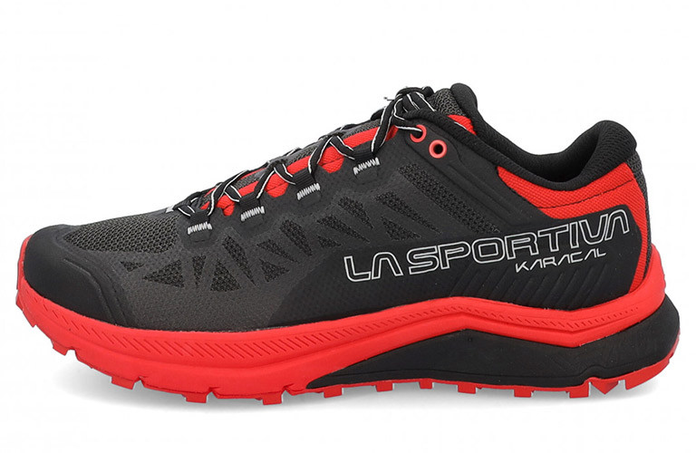 Scarpa-trail-running-La-Sportiva-Karacal-46U999314-nera-e-rossa-uomo.jpg